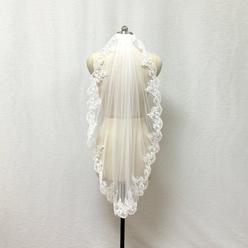 Ivory Lace Wedding Veil with Comb